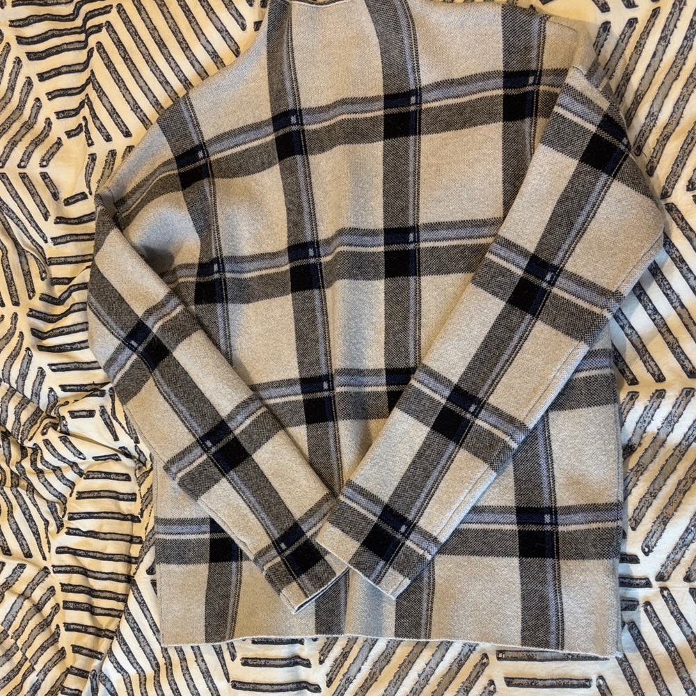 Tahari Blue and Black Plaid Turtleneck Sweater